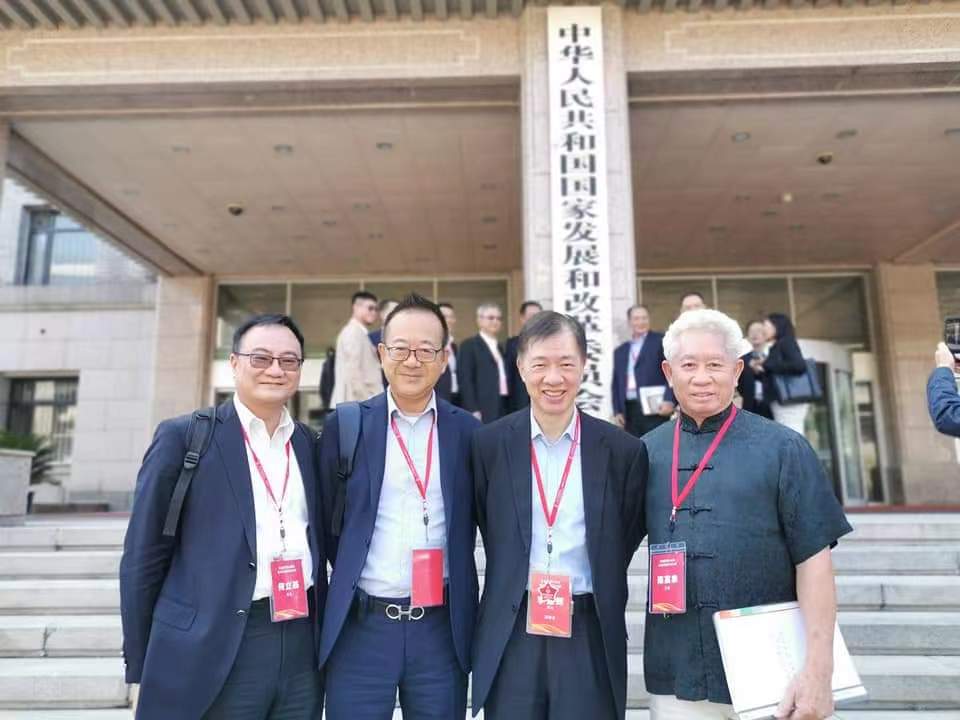 2019年易志明立法會議員率物流業界訪京團。